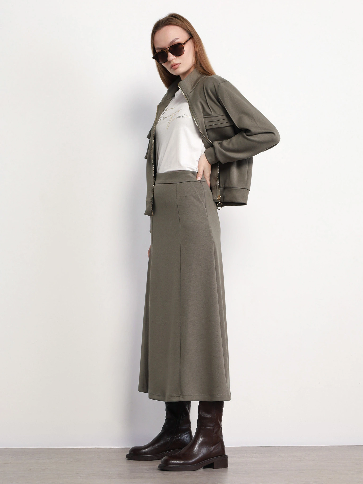 Юбка трикотажная цвета хаки А-силуэта